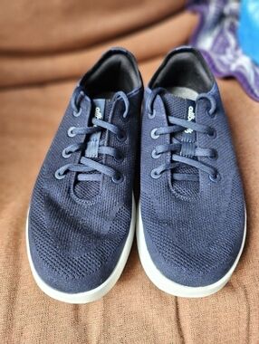 Men's Allbirds Navy Blue Wool Tree Runner Go Sneakers Worn Once 13
